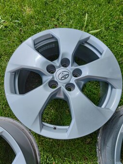 Originální alu kola Toyota RAV4 r17 5x114,3 - 6