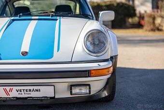 Porsche 911 930 Turbo - 6