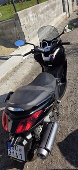 Yamaha x-max 125 2013 - 6
