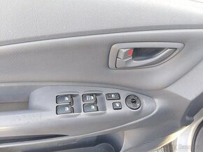 Hyundai Tucson 4 ×4 2,0crdi - 6