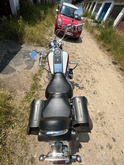Suzuki Intruder VL 1500 - 6