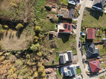 Prodej stavebního pozemku 1.095 m² v Neslovicích, elektři... - 6