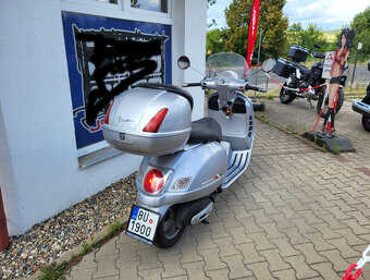 Vespa GT 200 - 6