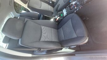 BMW E90 - díly - 6
