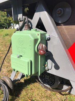 CIRKULÁRKA S KOLÉBKOU - 6