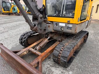 Minibagr Volvo EC25 2004 2x lzice - 6