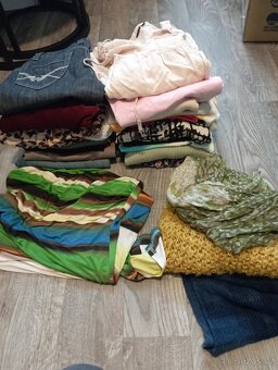 Prodám balík dámského oblečení - 6