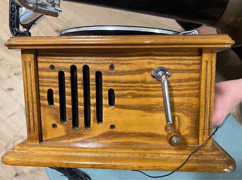 Gramofon s rádiem a kazeťákem - 6