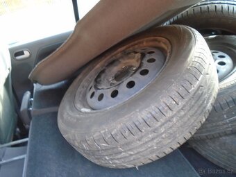 ford fusion 1,4i 03 ND - 6