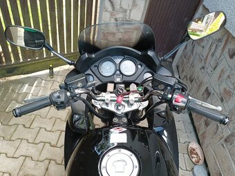 Honda CBF 1000 - 6