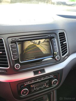 Volkswagen Sharan 2.0 TDI (2011) - 6