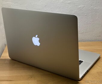 MacBook Pro 15" 2015 /16GB RAM/Intel i7/256GB SSD/ Záruka - 6
