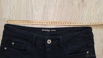 Sytě černé džíny Orsay - 6