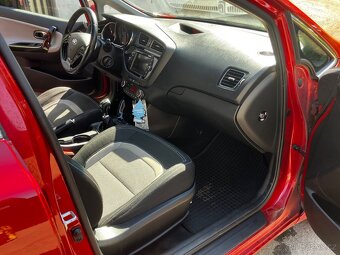 Kia Ceed 1.6crdi 2 majitel puvod ČR - 6