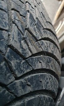 PNEU 185/60/15,ZIMNI 2KUSY,VZOREK 5MM,ROVNOMERNE SJETE - 6