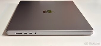 16” MacBook Pro M1, 16/1TB, Komplet Balení Pěkný Stav - 6