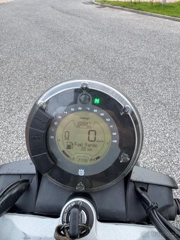 Husqvarna Svartpilen 701 2019 - 6