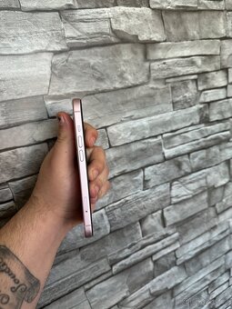 iPhone 15 - 6