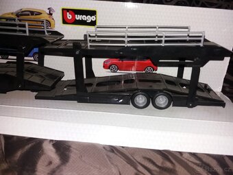 Model Bburago Mercedes-Benz Actros 1:43 - 6
