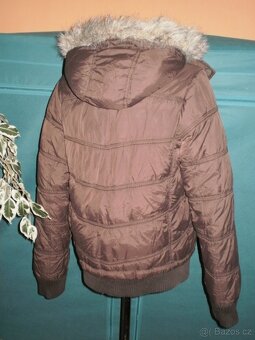 #zimni bunda# s kapucí# s kozesinou#prosivana - 6