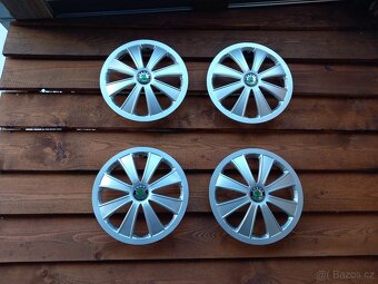 Poklice Škoda, Sada 6U0 601 132B - 6