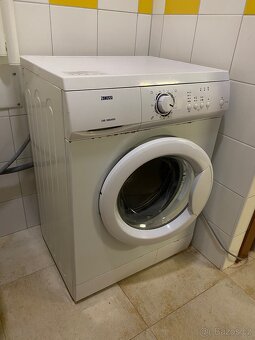 Prodám veškerý nábytek - 6