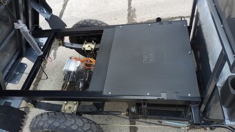 Elektrická pracovní tříkolka s KABINOU NOVÁ - záruka - 6