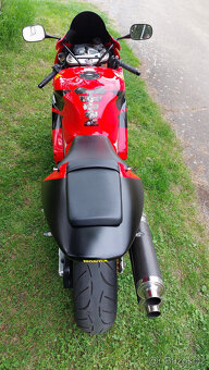 HONDA VTR 1000 SP1 - 6
