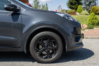 Kia Sportage 1.6 CRDi 100kW Mild Hybrid 48V AT Black Edition - 6