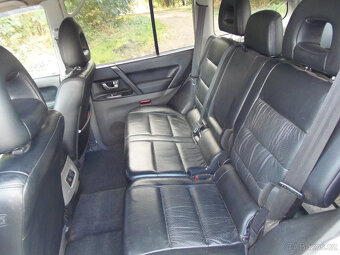 Mitsubishi Pajero 3.2 DI-D 4x4 manuál tažné 3.3T - 6