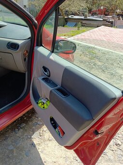 Modus 1,5 dci - 6