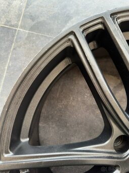 Sada alu R3 Wheels 8,5x19 5/112 - 6