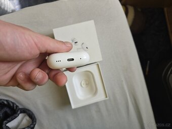 Airpods Pro 2. generace s USB-C - 6