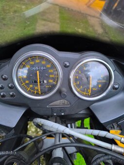 BMW R1100S - 6