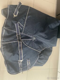 Výběhová termo deka 200g/145cm - 6