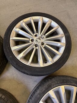 Letní Alu kola Trinity, Škoda Superb 3 L&K, 5x112 r19 - 6