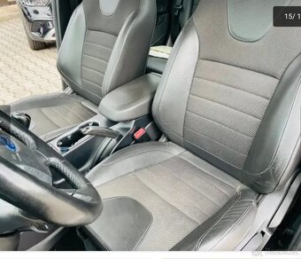 Ford Kuga 2,0TDCi 120kW 4x4 Titanium - 6