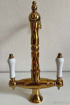 Zlatá kuchyňská baterie BOAOTX - 6