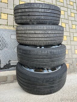 Alu kola Škoda Superb 2 Themisto R18 5X112 PNEU 225/40 R18. - 6