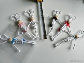 Háčkované košíky a macramé zajíčci, skřítky, andělíčci - 6