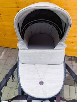 Roan Bass next beige + autosedačka s adapt. a základou - 6