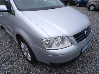 Volkswagen Touran 2.0TDi 135PS SPORTLINE PĚKNÝ - 6