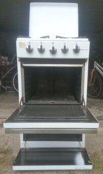 Plynový sporák s troubou - 6