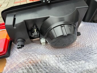Lada Vaz 2150, přední světlomety, zadní lampy, nové - 6
