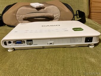 LED projektor CASIO - 6