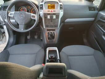 Opel Zafira 1.8i benzín 7mist - 6