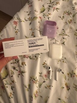 Apple AirPods (2gen) +Magsafe case sluchátko Právě - 6