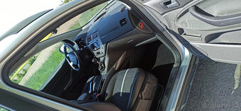 Ford Kuga 2.0 TDCI 100 Kw - 6