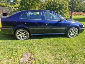 Škoda Octavia 1.8 T 4x4 liftback - 6