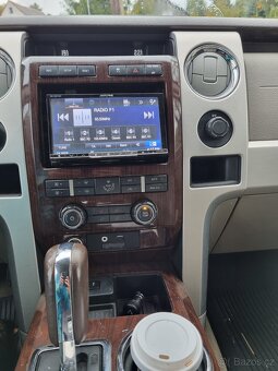 Ford F150 Platinum - 6